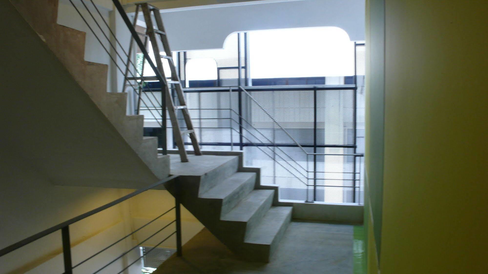 Hq Hostel Silom Bangkok Kültér fotó